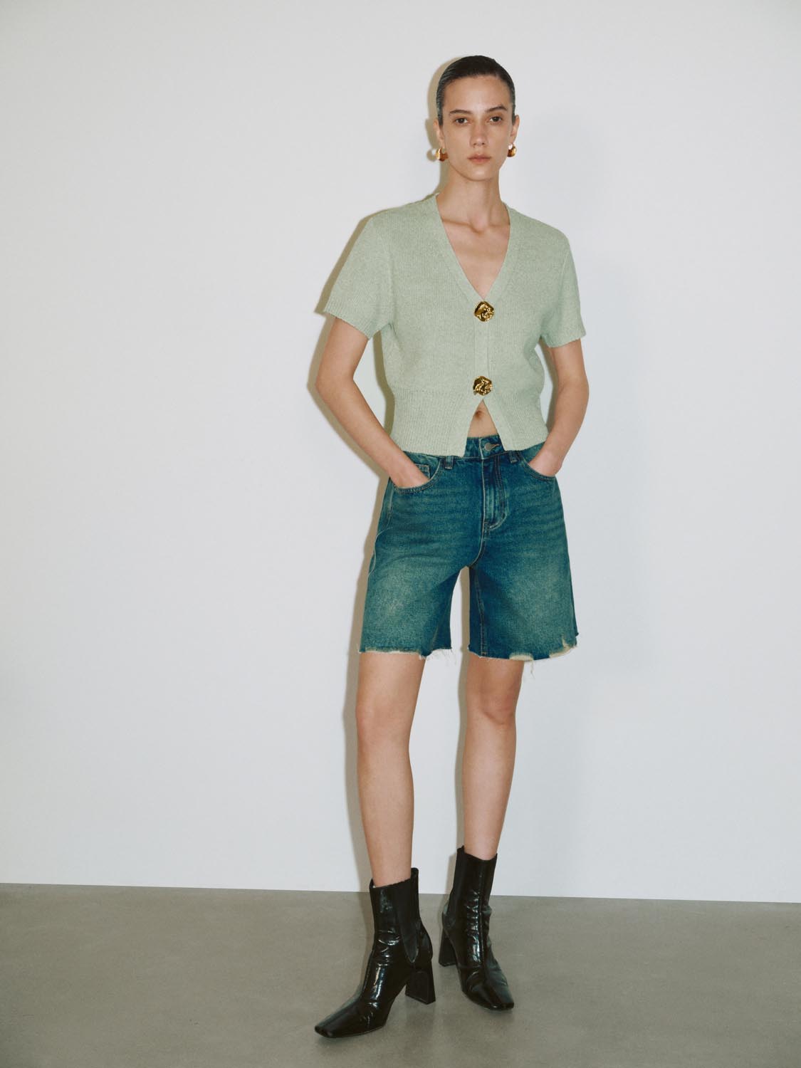 Short Sleeve Knitted Cardigans - Image 18