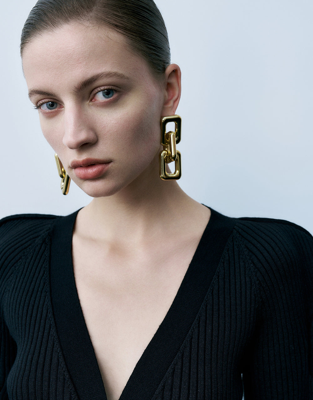 Wave Sleeve V-Neck Knitted Cardigan - Image 25