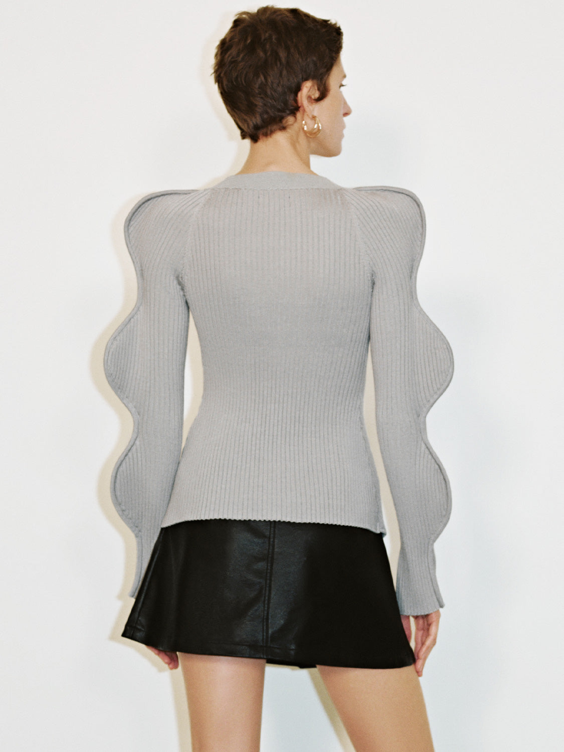 Wave Sleeve V-Neck Knitted Cardigan - Image 28