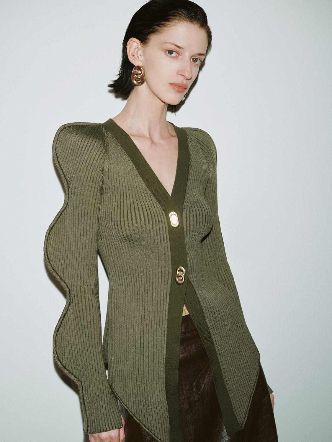 Wave Sleeve V-Neck Knitted Cardigan - Image 16