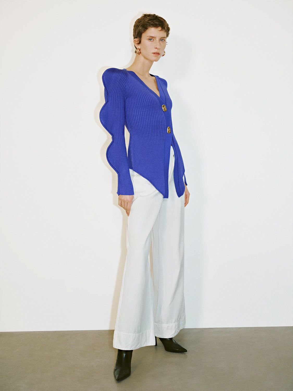 Wave Sleeve V-Neck Knitted Cardigan - Image 43