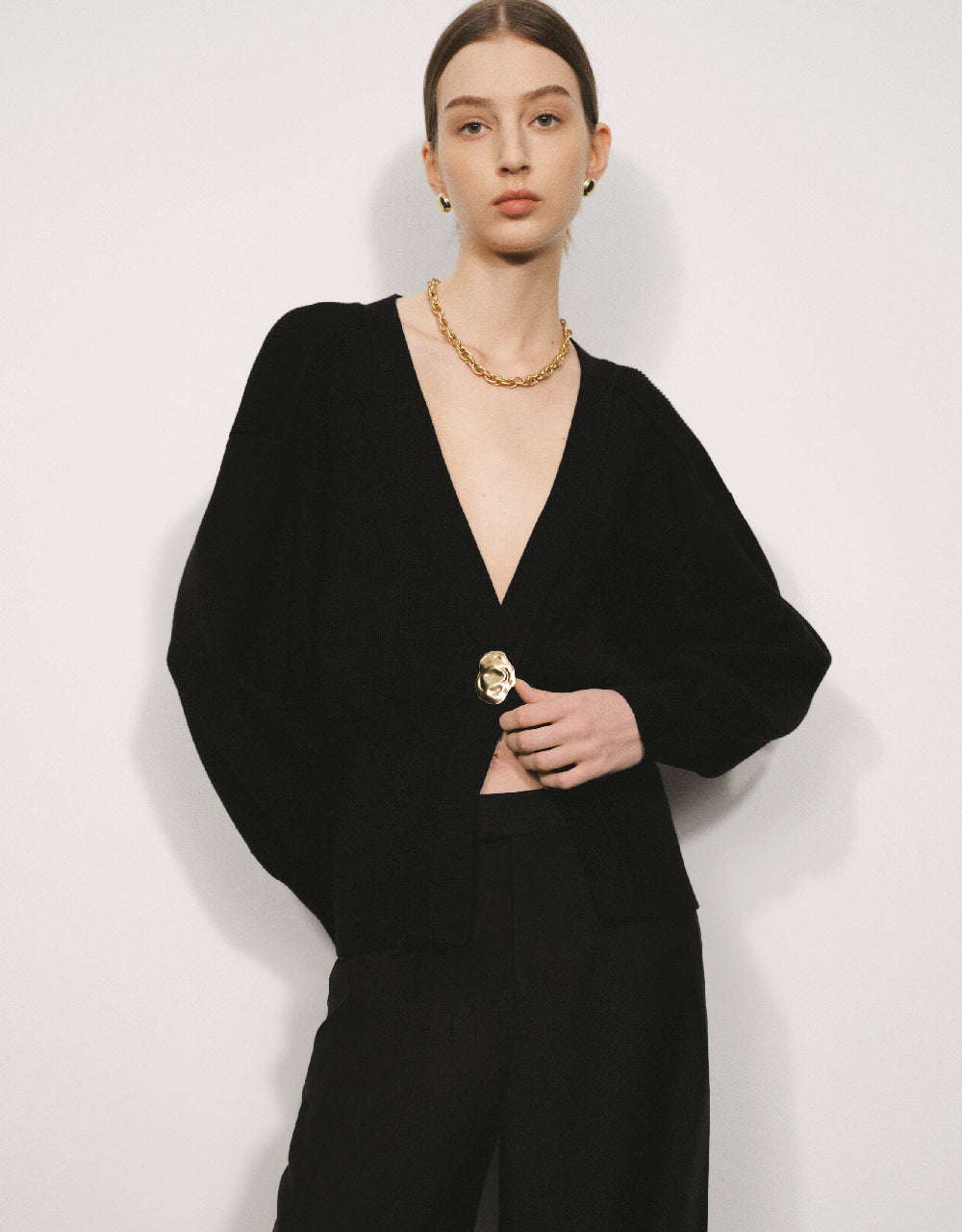 V-Neck Knitted Cardigan - Image 18