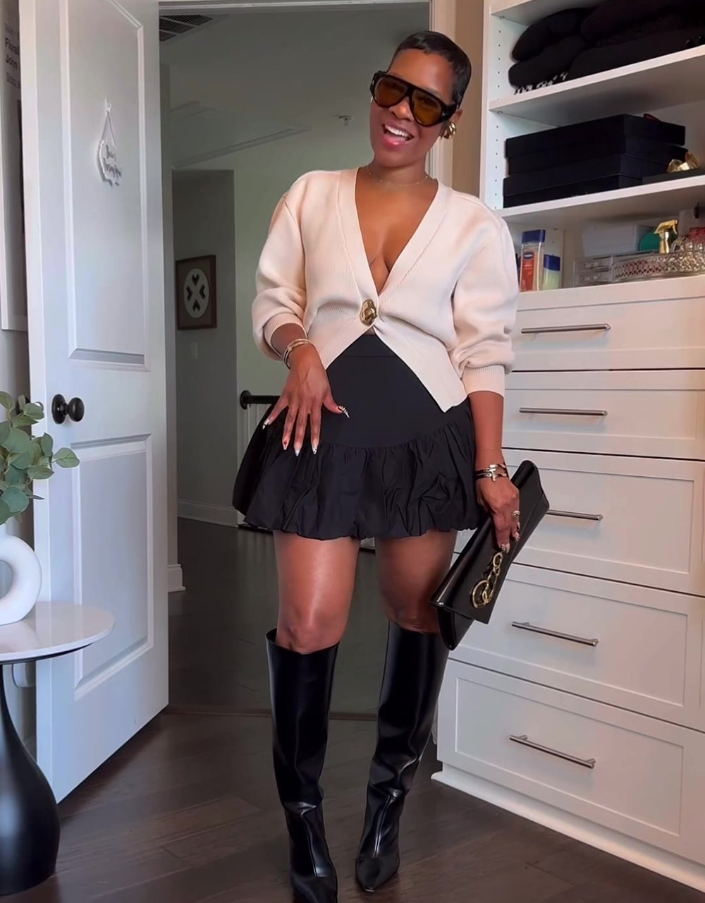 V-Neck Knitted Cardigan - Image 41