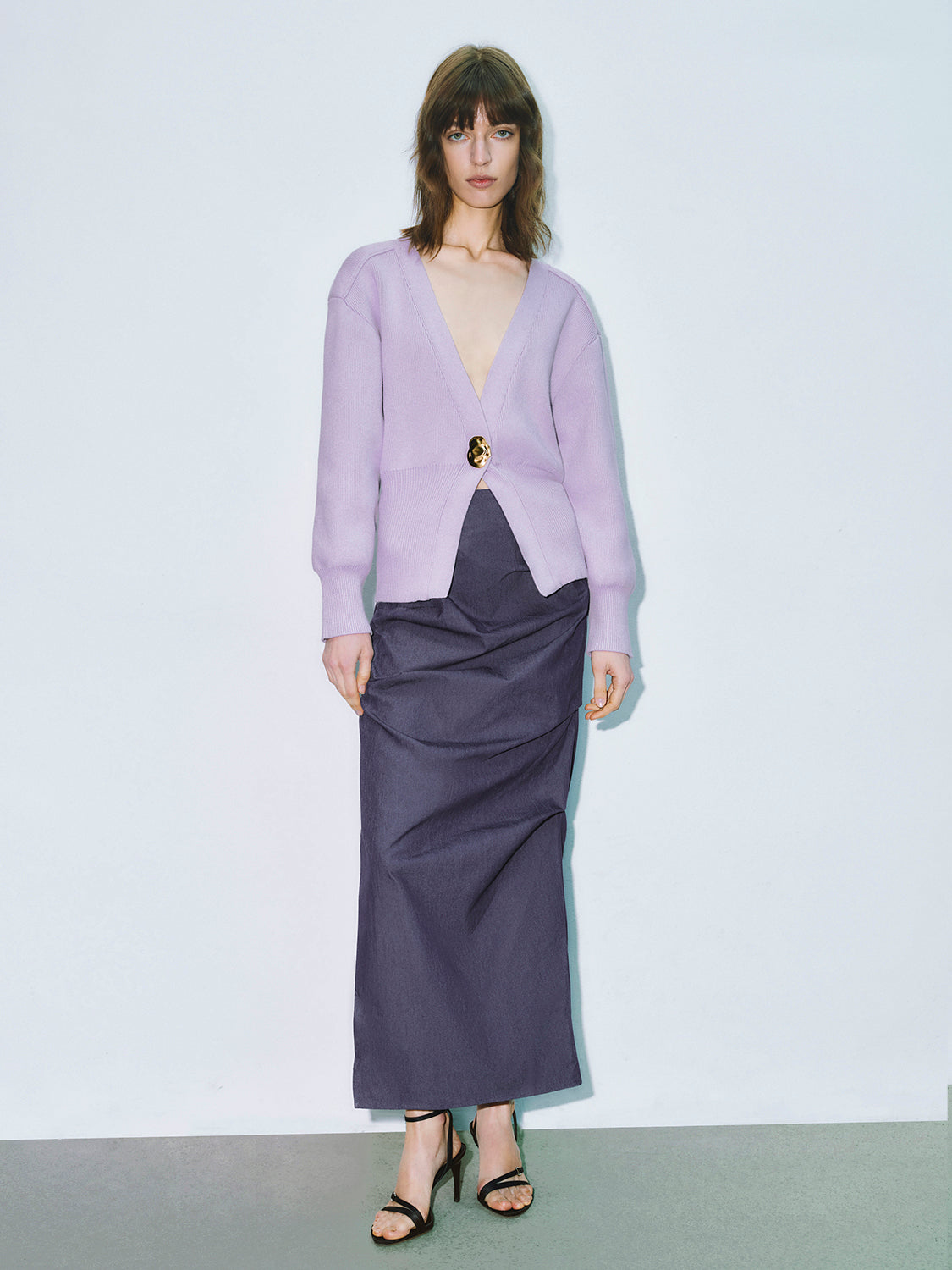 V-Neck Knitted Cardigan - Image 47