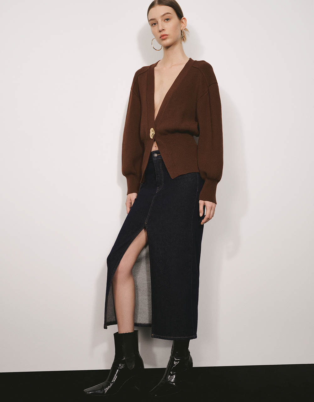 V-Neck Knitted Cardigan - Image 56