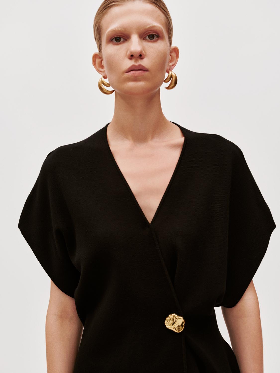 Knitted Short Sleeve Cardigans - Image 11