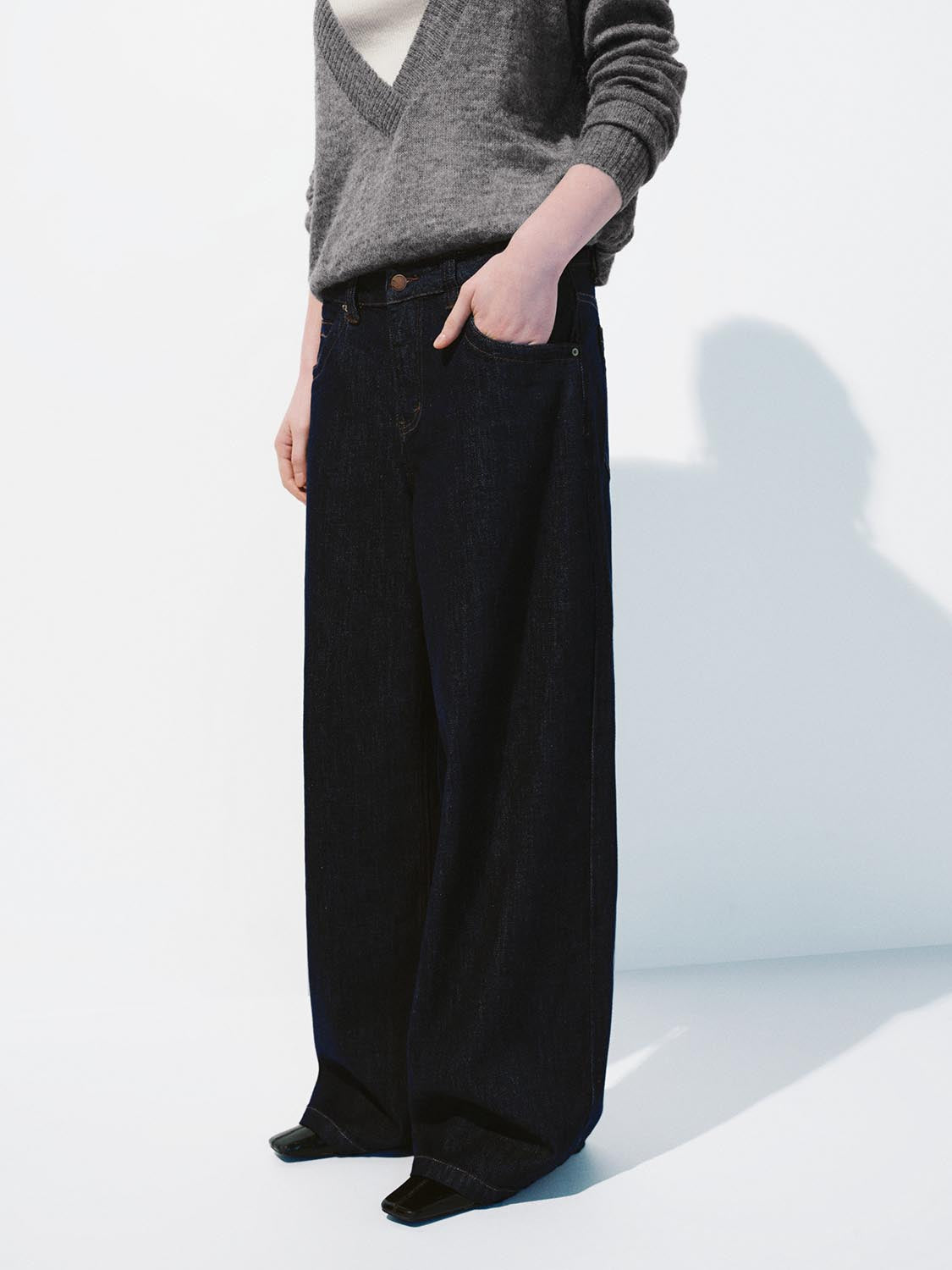 Wide Leg Jeans - Image 3