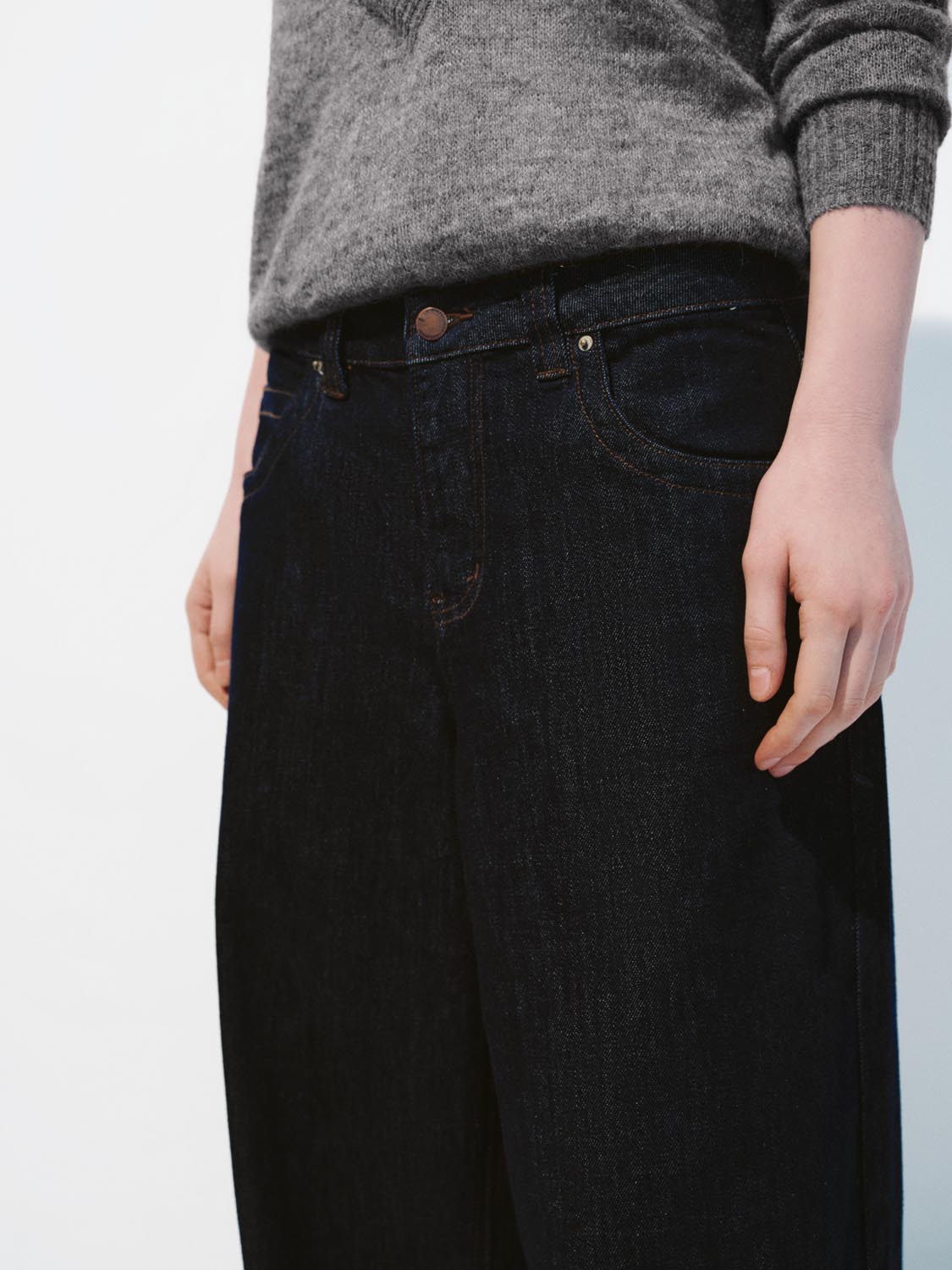 Wide Leg Jeans - Image 5
