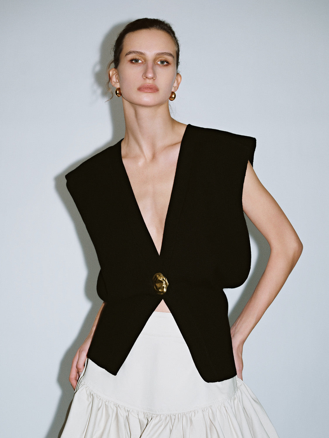 Sleeveless Knitted V-Neck Cardigans - Image 83