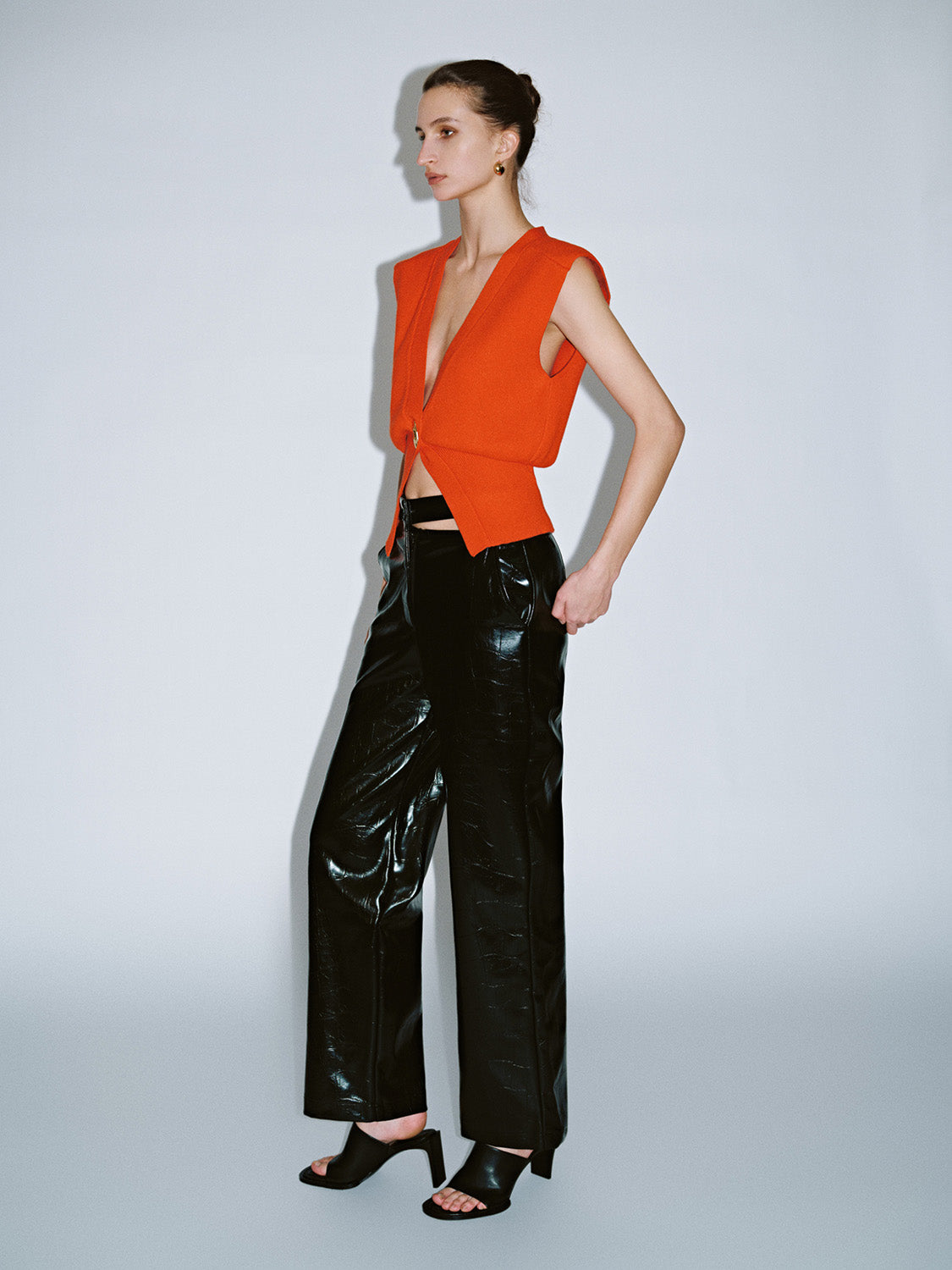 Sleeveless Knitted V-Neck Cardigans - Image 68