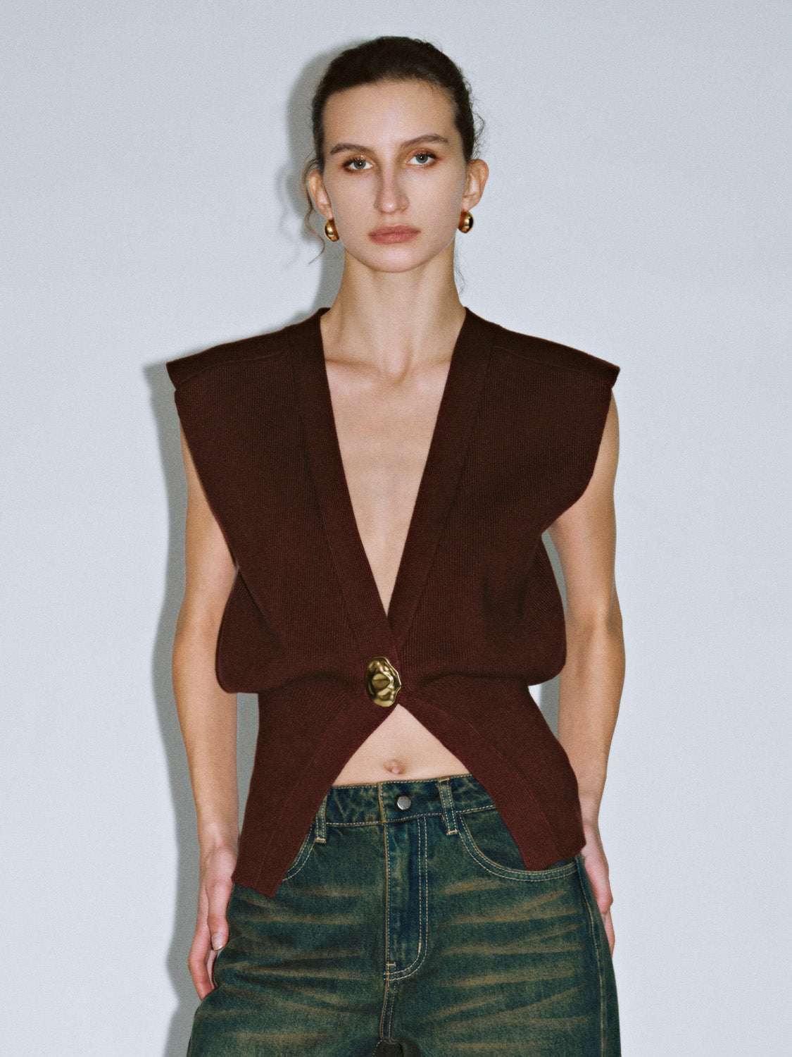 Sleeveless Knitted V-Neck Cardigans