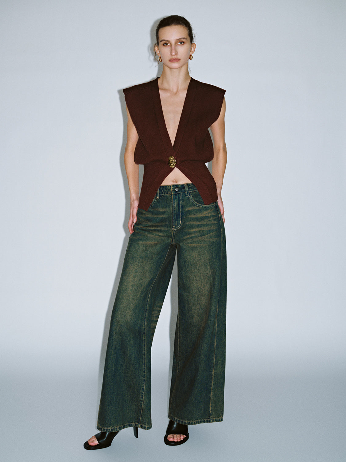 Sleeveless Knitted V-Neck Cardigans - Image 49