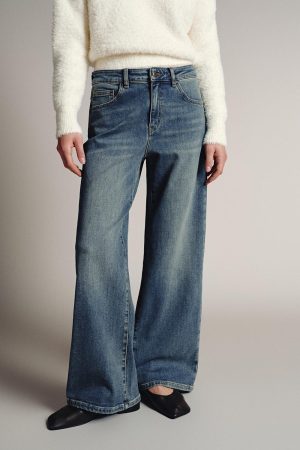 Gradient Wide Leg Jeans