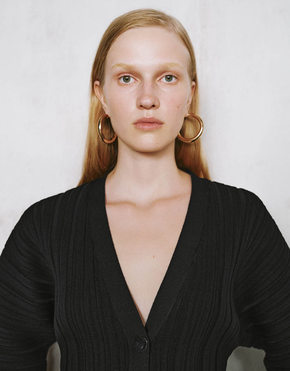 Dolman Sleeve V-Neck Knitted Cardigan - Image 4