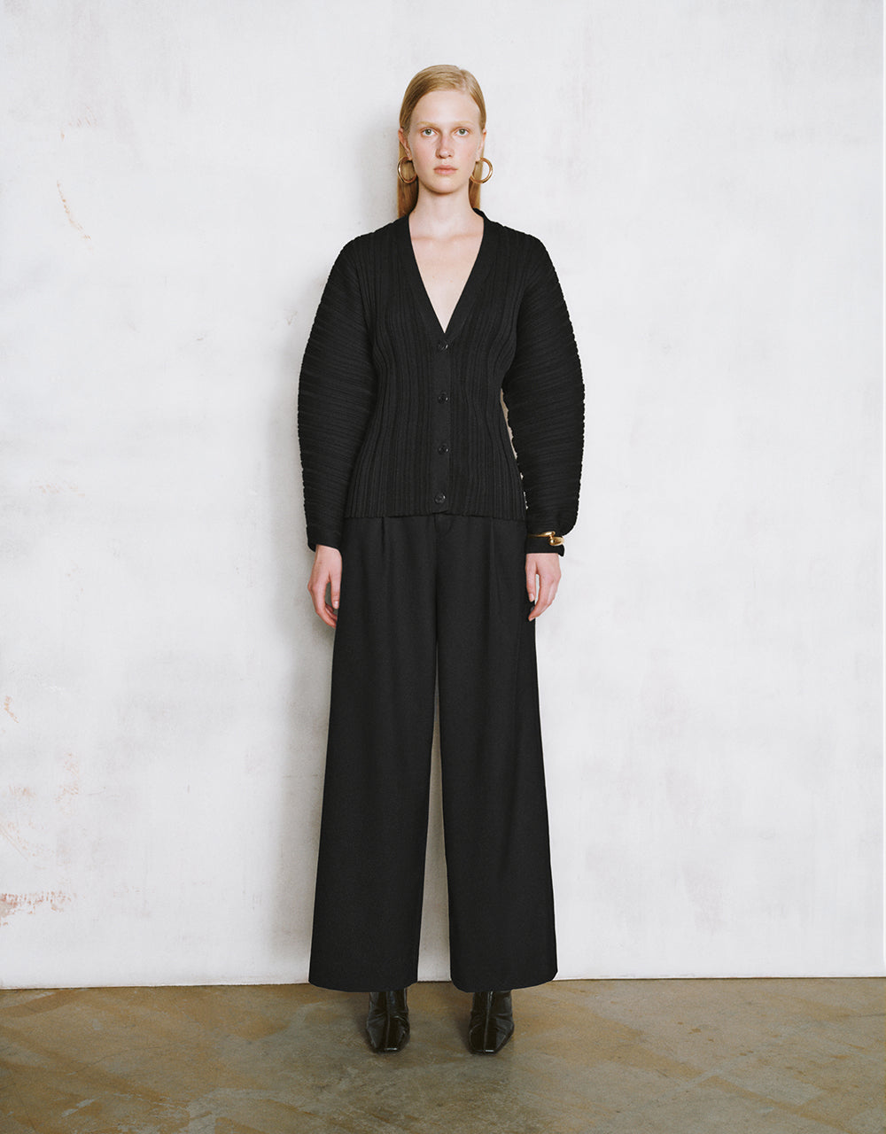 Dolman Sleeve V-Neck Knitted Cardigan - Image 6