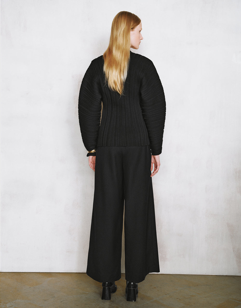 Dolman Sleeve V-Neck Knitted Cardigan - Image 8